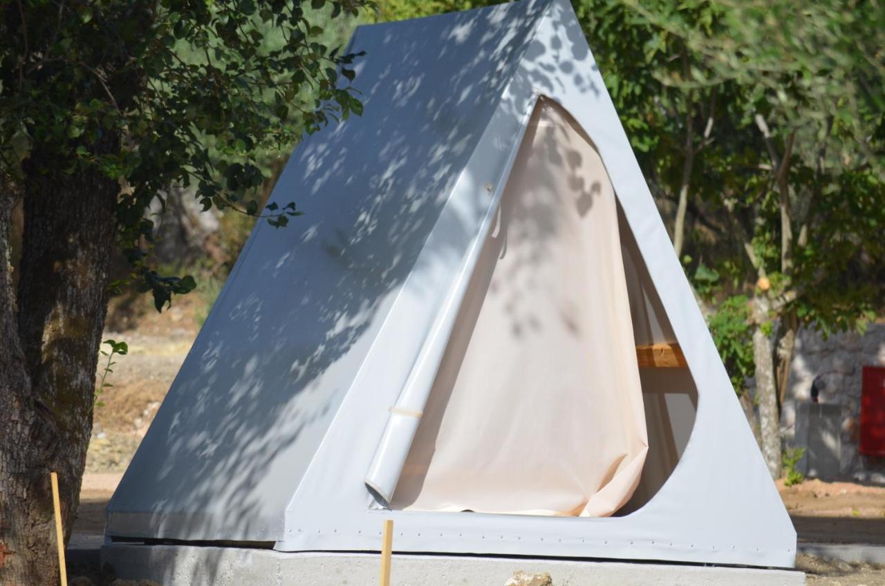Nirikos Camping Spasmeni Vrisi Exterior photo